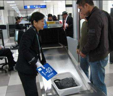 靠譜安檢機值守，讓人們高峰也從容